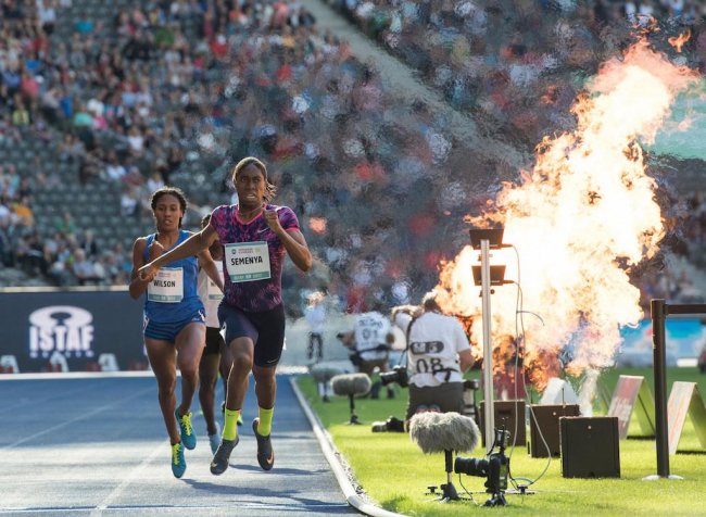 Caster Semenya on her way to breaking the  600 m world best at ISTAF.(Photo:ISTAF)