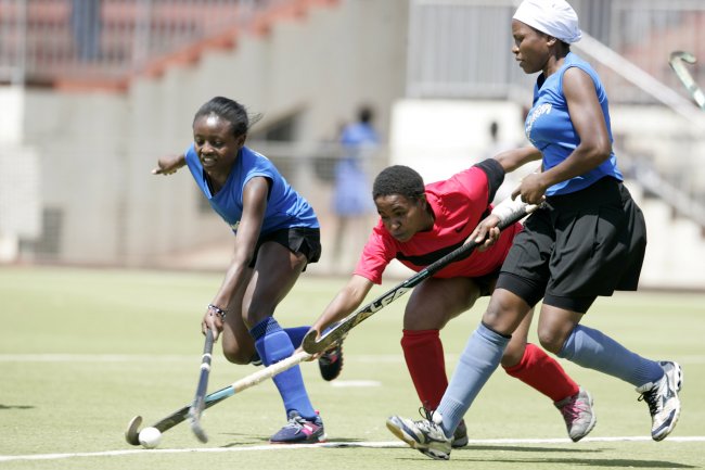 The University of Nairobi women's hockey team in a previous match against JKUAT. They drew 1-1 with Multimedia University. (SNA. File Photo)