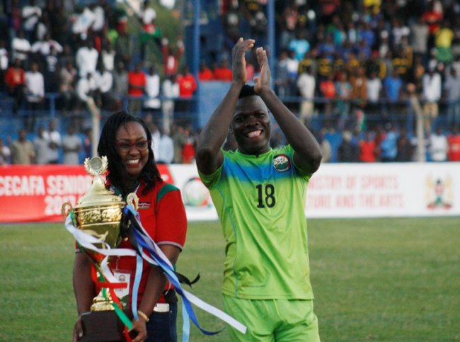 Patrick Matasi celebrates after being named as the goalkeeper of the tournament. (Photo by Shutterspeed)