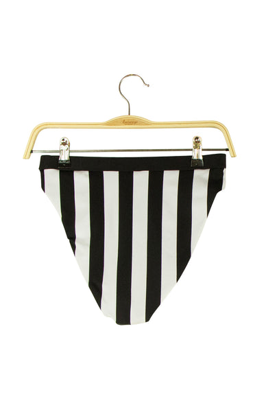 Wallflower Bell Sleeved Dress in Black